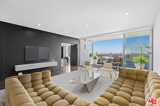 1100 Alta Loma Rd Unit 1505, West Hollywood, CA 90069