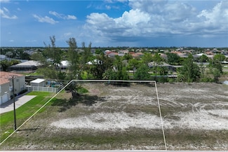 2139 SW 23rd St, Cape Coral, FL 33991