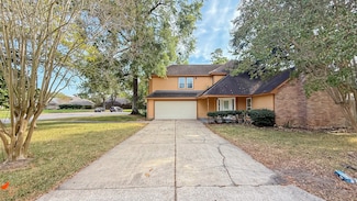 19511 Oak Center Ct, Humble, TX 77346