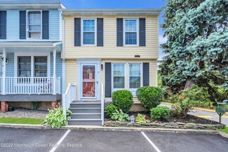 10 Dayna Ct, Perth Amboy, NJ 08861