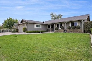 8039 Colonial Dr, Stockton, CA 95209