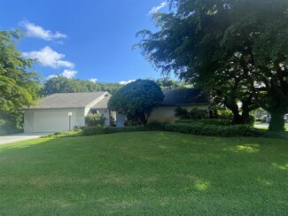6205 Celadon Cir, West Palm Beach, FL 33418