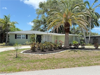 1354 Stadler Dr, Fort Myers, FL 33901