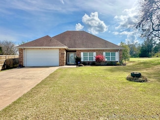 7039 Live Oak Dr, Kingston, OK 73439