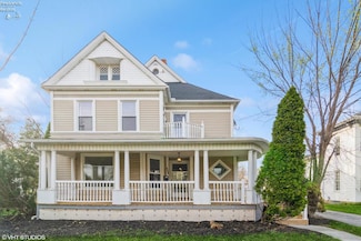 235 W Buckeye St, Clyde, OH 43410