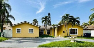 233 NE 199th Terrace Unit 1, Miami, FL 33179