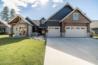 9667 N Pine Valley Ct, Hayden, ID 83835