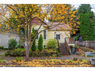 131 SE 30th Place, Portland, OR 97214