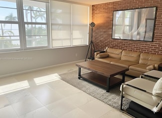 5700 Collins Ave Unit 3M, Miami Beach, FL 33140