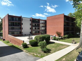 446 Hoodridge Dr Unit LT-2, Pittsburgh, PA 15234