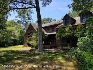 250 Birdsall Rd, Farmingdale, NJ 07727