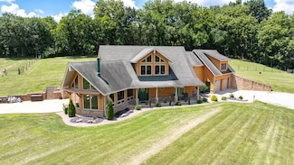 2445 Seiler Rd, Alton, IL 62002