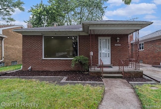 9986 Becker Ave, Allen Park, MI 48101