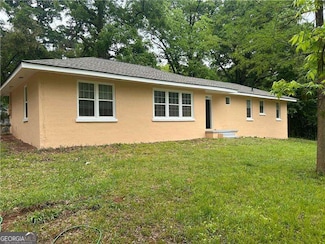 2076 Garden Cir, Decatur, GA 30032