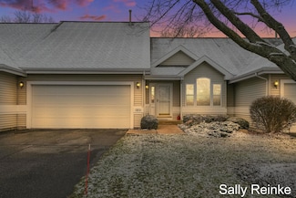 3014 Windcrest Way NE, Grand Rapids, MI 49525