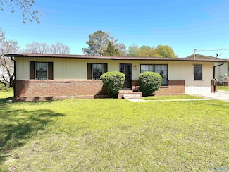 641 Dawson Terrace NW, Huntsville, AL 35811
