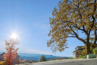 838 Laurel Ln, Murphys, CA 95247