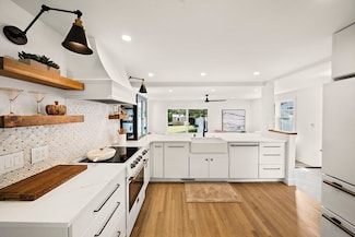 5 Leroy Rd, Lexington, MA 02421