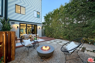 748 Brooks Ave, Venice, CA 90291