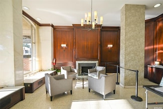 85-15 Main St Unit 4I, Jamaica, NY 11435
