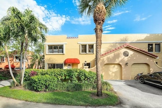82 Uno Lago Dr, North Palm Beach, FL 33408