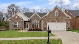 376 Weston Park, Lexington, KY 40515