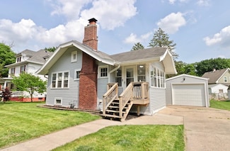 1237 Partridge Ave, Beloit, WI 53511