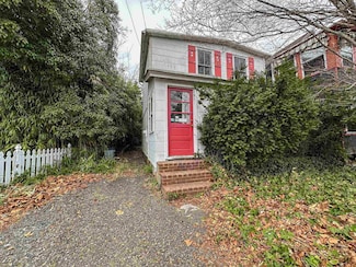 909 Corgie St, Cape May, NJ 08204