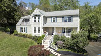 1720 Franklin Dr, Charlottesville, VA 22911