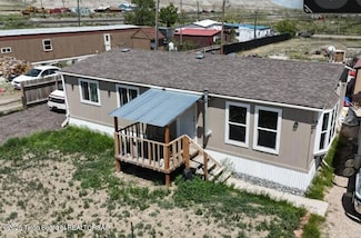 121 Muledeer St, Opal, WY 83124
