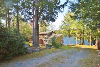 245 Lakeview Ave, Dedham, ME 04429