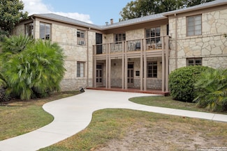 515 E Olmos Dr Unit 2, San Antonio, TX 78212