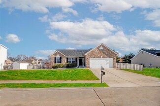 239 Edbrooke Dr, Belleville, IL 62221