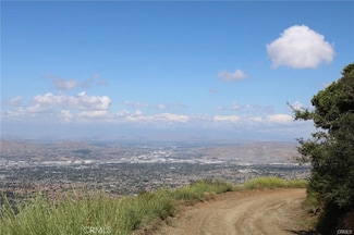 27901 Blackstar Canyon Rd, Silverado Canyon, CA 92882