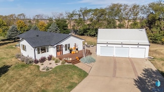 27450 S Dakota 115, Harrisburg, SD 57032