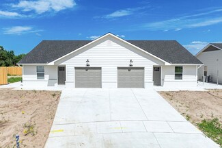732 W 50th Ct S, Wichita, KS 67217