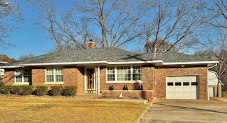 2807 N Red Bank Rd, Evansville, IN 47720