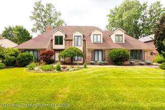 1075 Applegate Ln, East Lansing, MI 48823