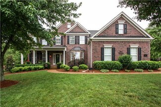 215 Benmore Dr, Franklin, TN 37064