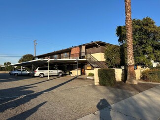 551 W Lincoln Ave, Clovis, CA 93612