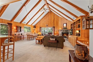 783 Crown Dr, Lake Arrowhead, CA 92352