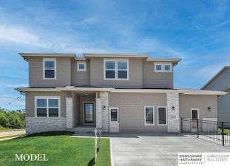 9501 S 183rd Ave, Omaha, NE 68136