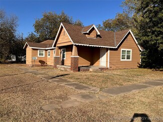 800 E 16th St, Ada, OK 74820