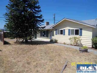11 Smithfield Dr, Sequim, WA 98382