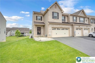 4487 Cottonwood Dr, Nazareth, PA 18064