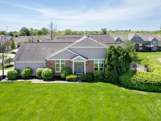 946 Grand Cypress Ct, Cincinnati, OH 45245