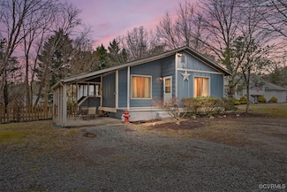 803 Lake Caroline Dr, Ruther Glen, VA 22546
