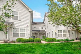 2588 Dickens Ct, Aurora, IL 60503