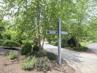 132 Walnut Place, White Sulphur Springs, WV 24986