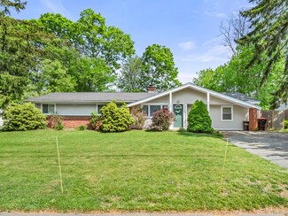 226 Lisa Dr, Brockton, MA 02302